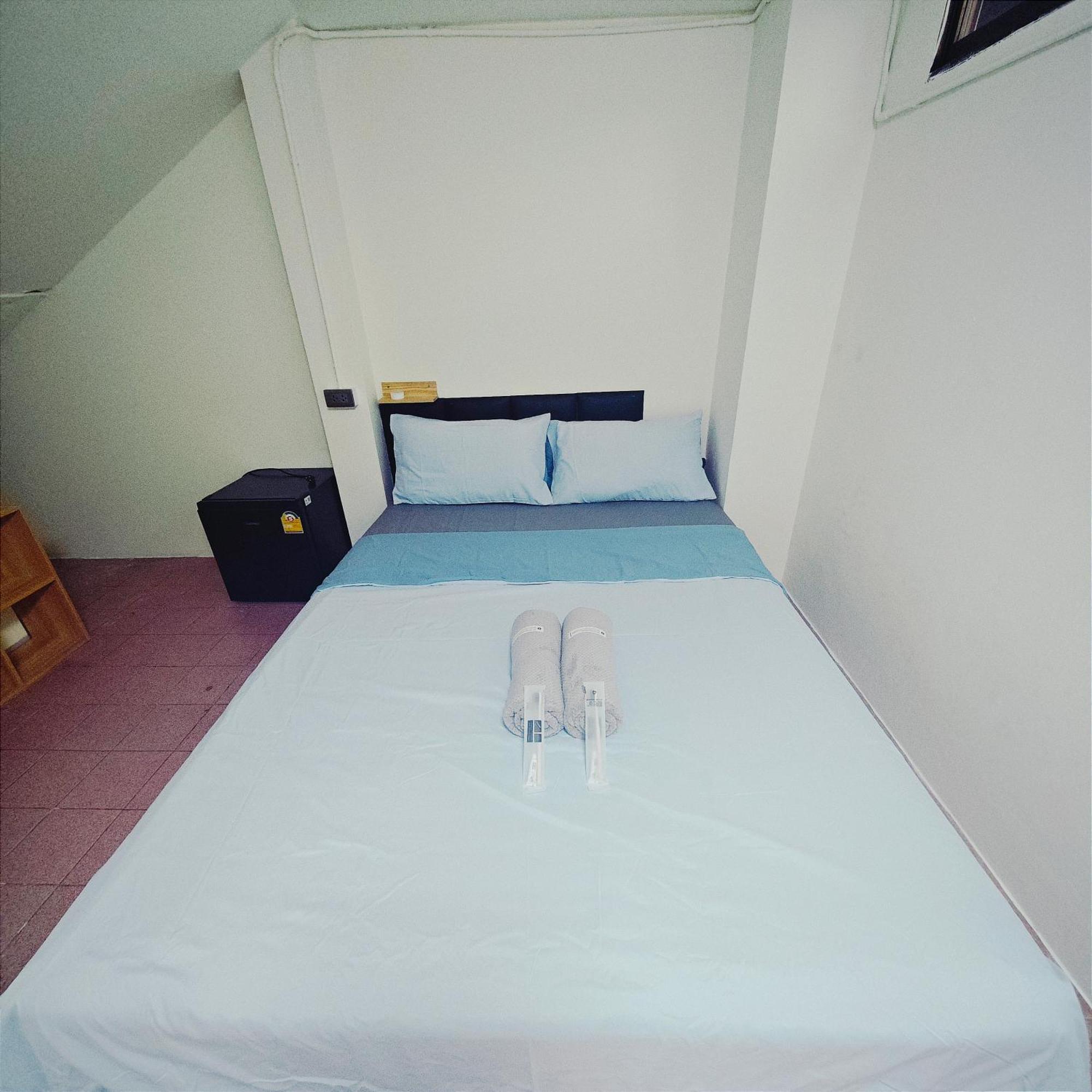Panda Lodge Home Stay Бангкок Номер фото