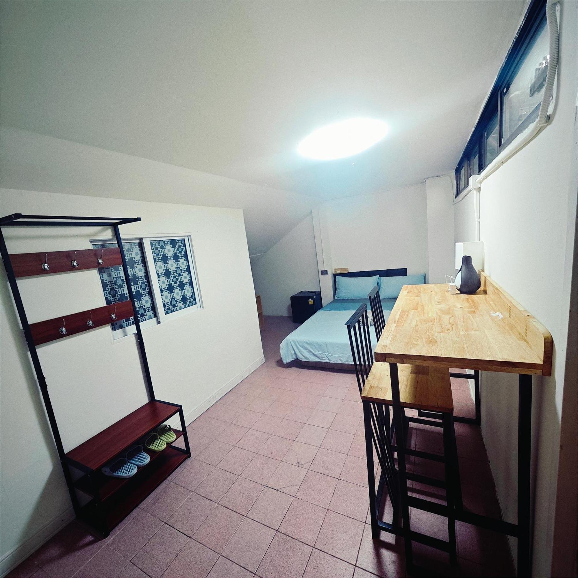 Panda Lodge Home Stay Бангкок Номер фото